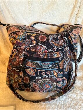 Vera Bradley Java Blue Paisley Quilted Cotton Shoulder Bag Tote Zip Pocket